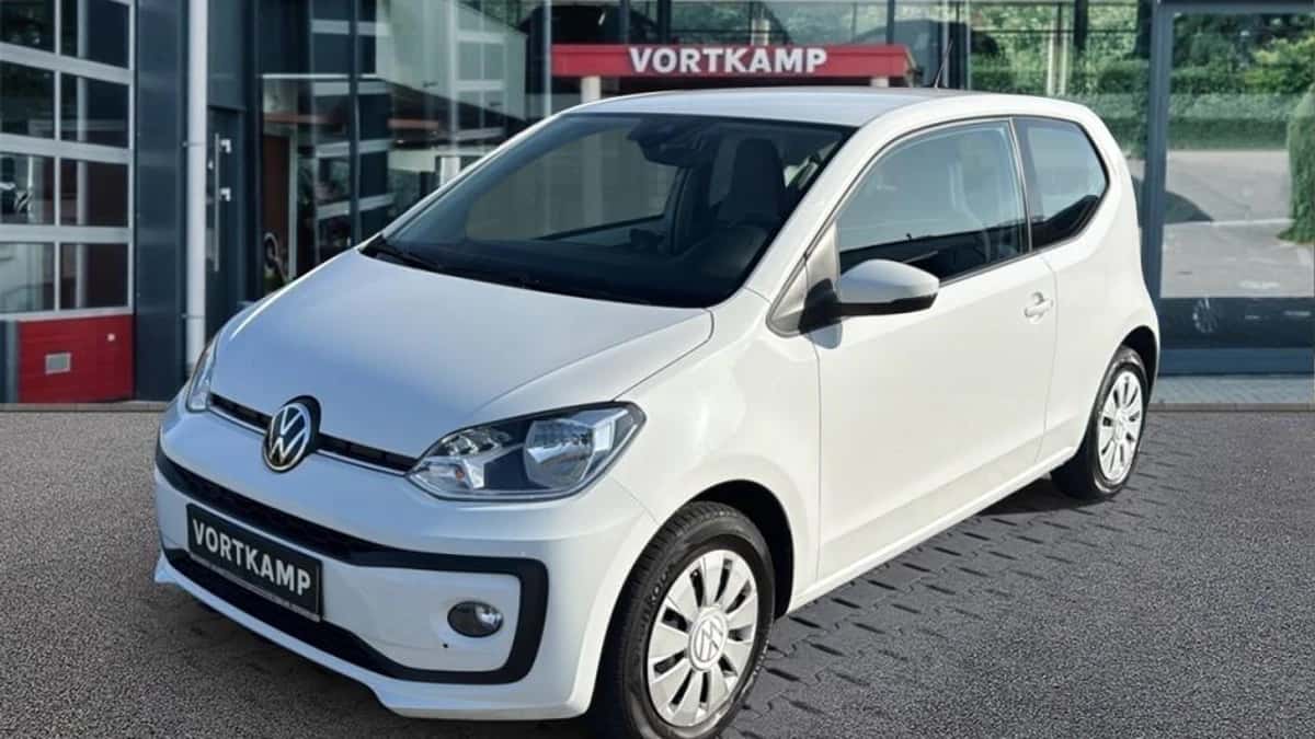 Volkswagen Up (2022) — foto 1