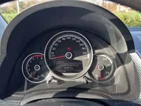 Volkswagen Up (2022) thumbnail 15