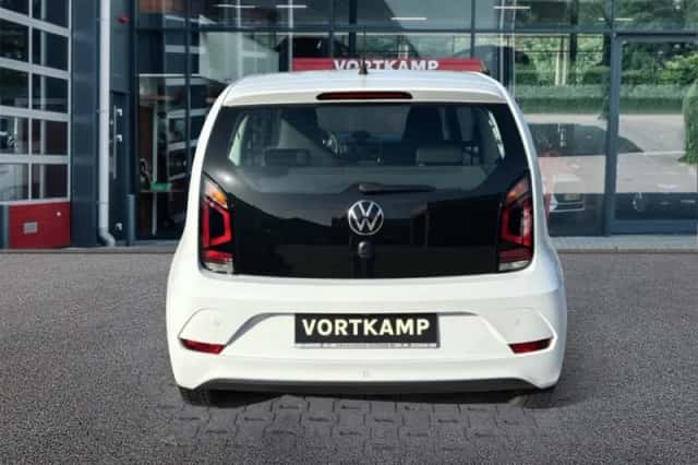 Volkswagen Up (2022) thumbnail 6