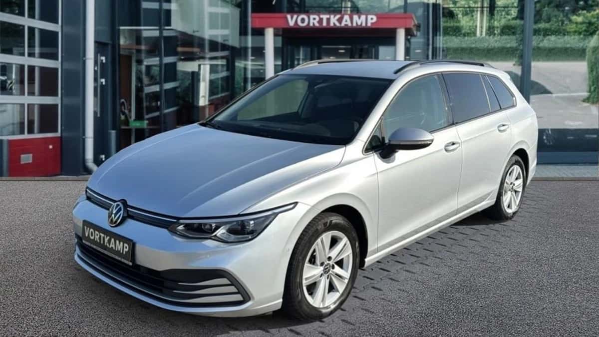 Volkswagen Golf (2021) — foto 1