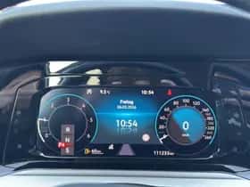 Volkswagen Golf (2021) thumbnail 17