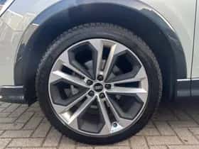 Audi Q3 (2022) thumbnail 9