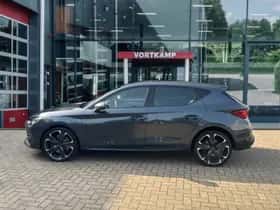 CUPRA Leon (2021) thumbnail 8