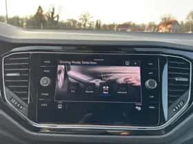 Volkswagen T-Roc (2022) thumbnail 28
