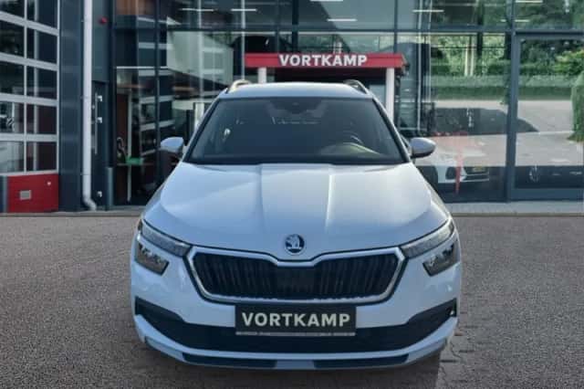 Škoda Kamiq (2021) thumbnail 2