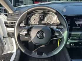 Škoda Kamiq (2021) thumbnail 13