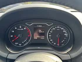 Audi A3 (2018) thumbnail 15