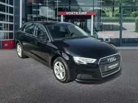 Audi A3 (2018) thumbnail 3