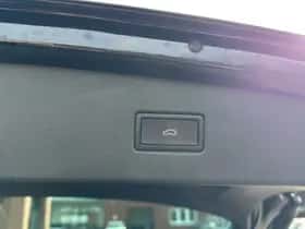 Volkswagen Tiguan (2021) thumbnail 15