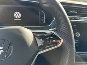 Volkswagen Tiguan (2021) thumbnail 18