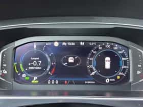 Volkswagen Tiguan (2021) thumbnail 19