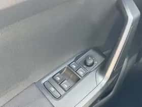 SEAT Ibiza (2022) thumbnail 23