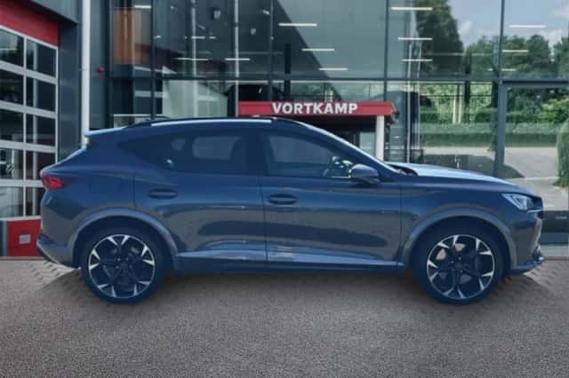 CUPRA Formentor (2021) thumbnail 4