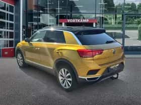 Volkswagen T-Roc (2021) thumbnail 7