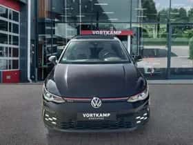Volkswagen Golf (2021) thumbnail 2