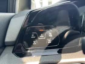 Volkswagen Golf (2021) thumbnail 20