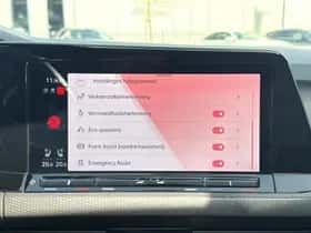 Volkswagen Golf (2021) thumbnail 25