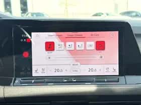 Volkswagen Golf (2021) thumbnail 30