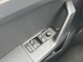 SEAT Arona (2022) thumbnail 17