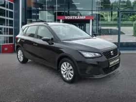 SEAT Arona (2022) thumbnail 3