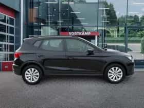 SEAT Arona (2022) thumbnail 4