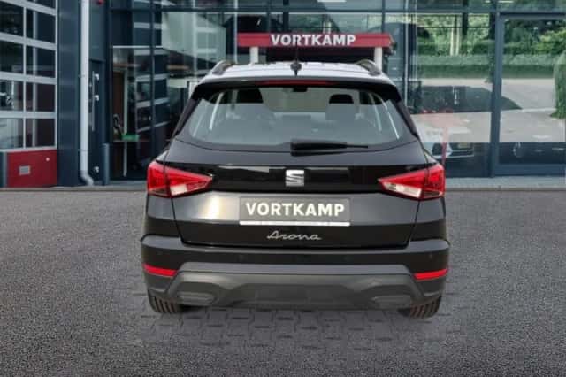 SEAT Arona (2022) thumbnail 6