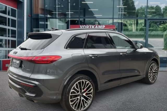 Audi Q5 (2026) thumbnail 5