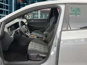 Volkswagen Golf (2021) thumbnail 11