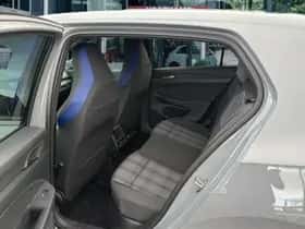 Volkswagen Golf (2021) thumbnail 12