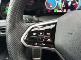 Volkswagen Golf (2021) thumbnail 16