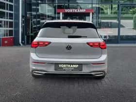 Volkswagen Golf (2021) thumbnail 6