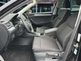 Škoda Superb (2022) thumbnail 12