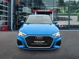 Audi A3 (2021) thumbnail 2
