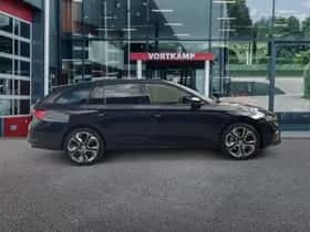 Škoda Octavia (2021) thumbnail 4