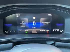 Volkswagen T-Roc (2025) thumbnail 18