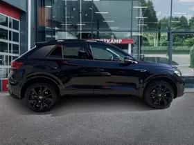 Volkswagen T-Roc (2025) thumbnail 4