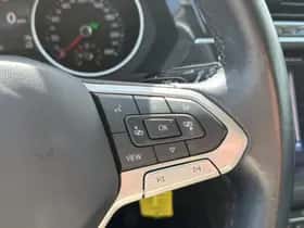 Volkswagen Tiguan (2022) thumbnail 21