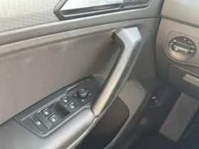 Volkswagen Tiguan (2022) thumbnail 22