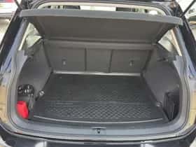 Volkswagen Tiguan (2022) thumbnail 10