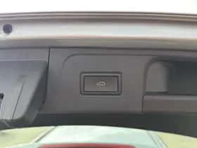 Volkswagen Passat (2023) thumbnail 11