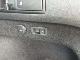 Volkswagen Passat thumbnail 12