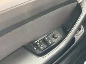 Volkswagen Passat thumbnail 20