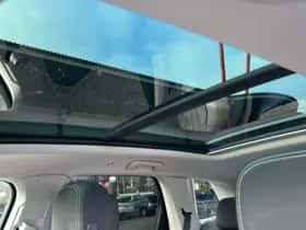 Volkswagen Touareg (2021) thumbnail 16