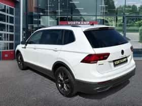 Volkswagen Tiguan (2022) thumbnail 7