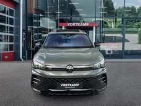 Volkswagen Tiguan (2025) thumbnail 2