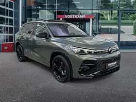 Volkswagen Tiguan (2025) thumbnail 3