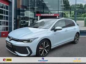 Volkswagen Golf (2025) thumbnail 1