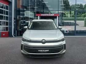Volkswagen Tiguan (2026) thumbnail 2
