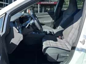 Volkswagen Golf (2021) thumbnail 11