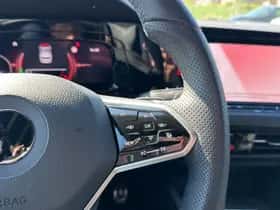 Volkswagen Golf (2021) thumbnail 16